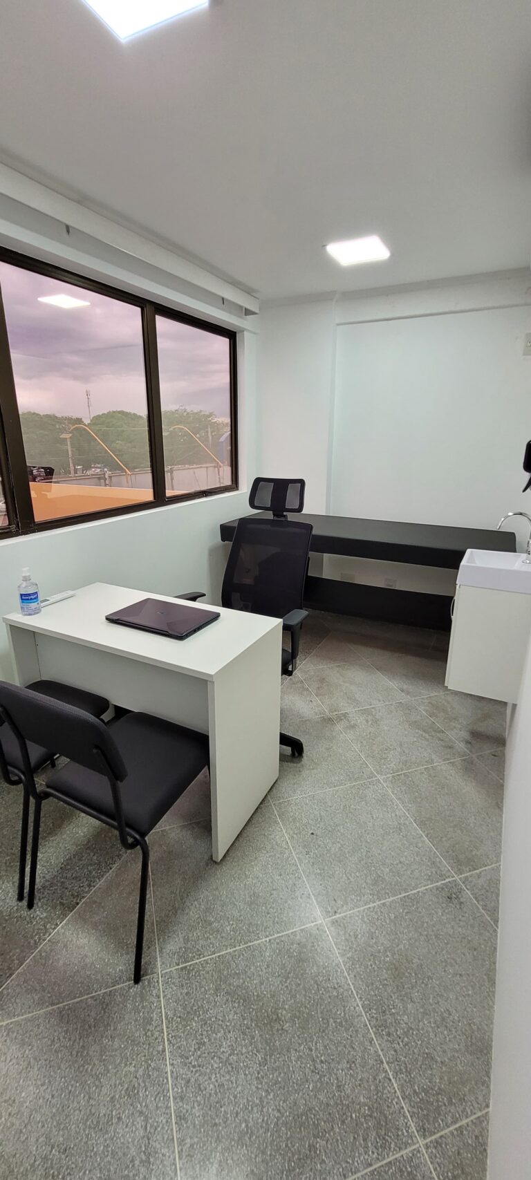 WhatsApp Image 2024-05-10 at 09.17.18 (1)